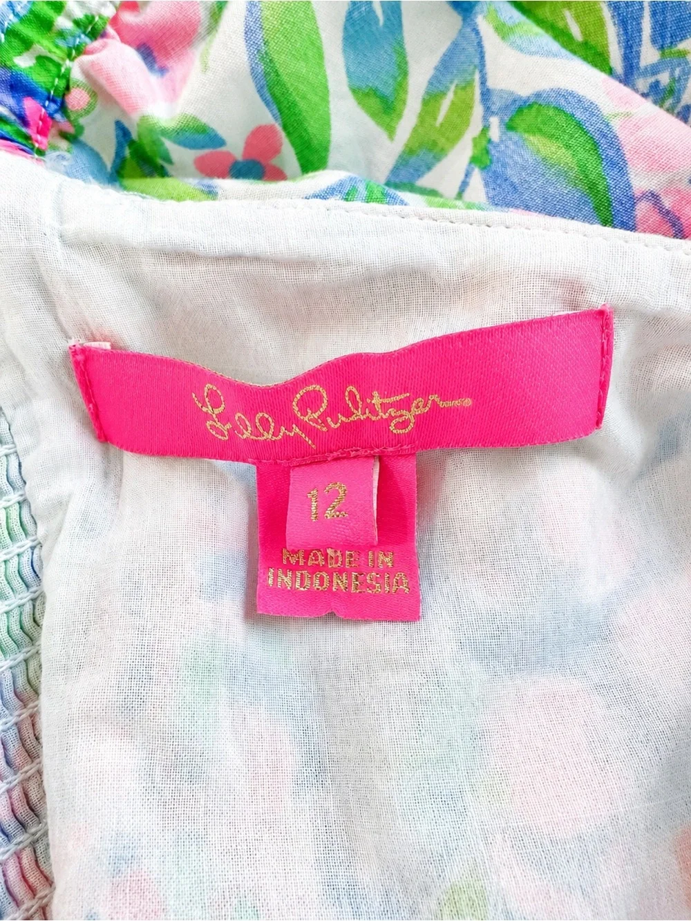 Lilly Pulitzer Kay Puff Sleeve Top Cherry on Top Floral Size 12 NWOT